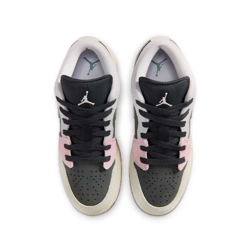 Jordan 1 Low SE Black Pastels (IB7111-004)
