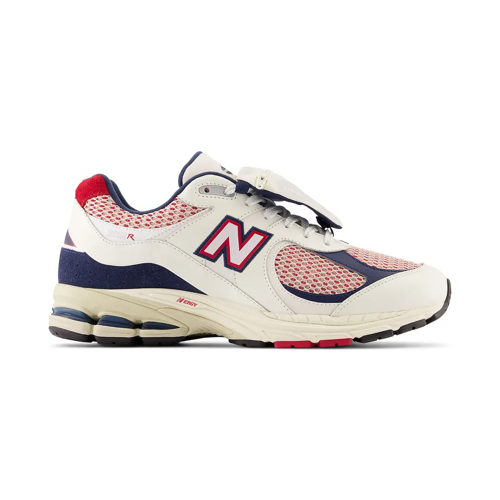 New Balance 2002R “Sea Salt/Team Red” (M2002RVE)