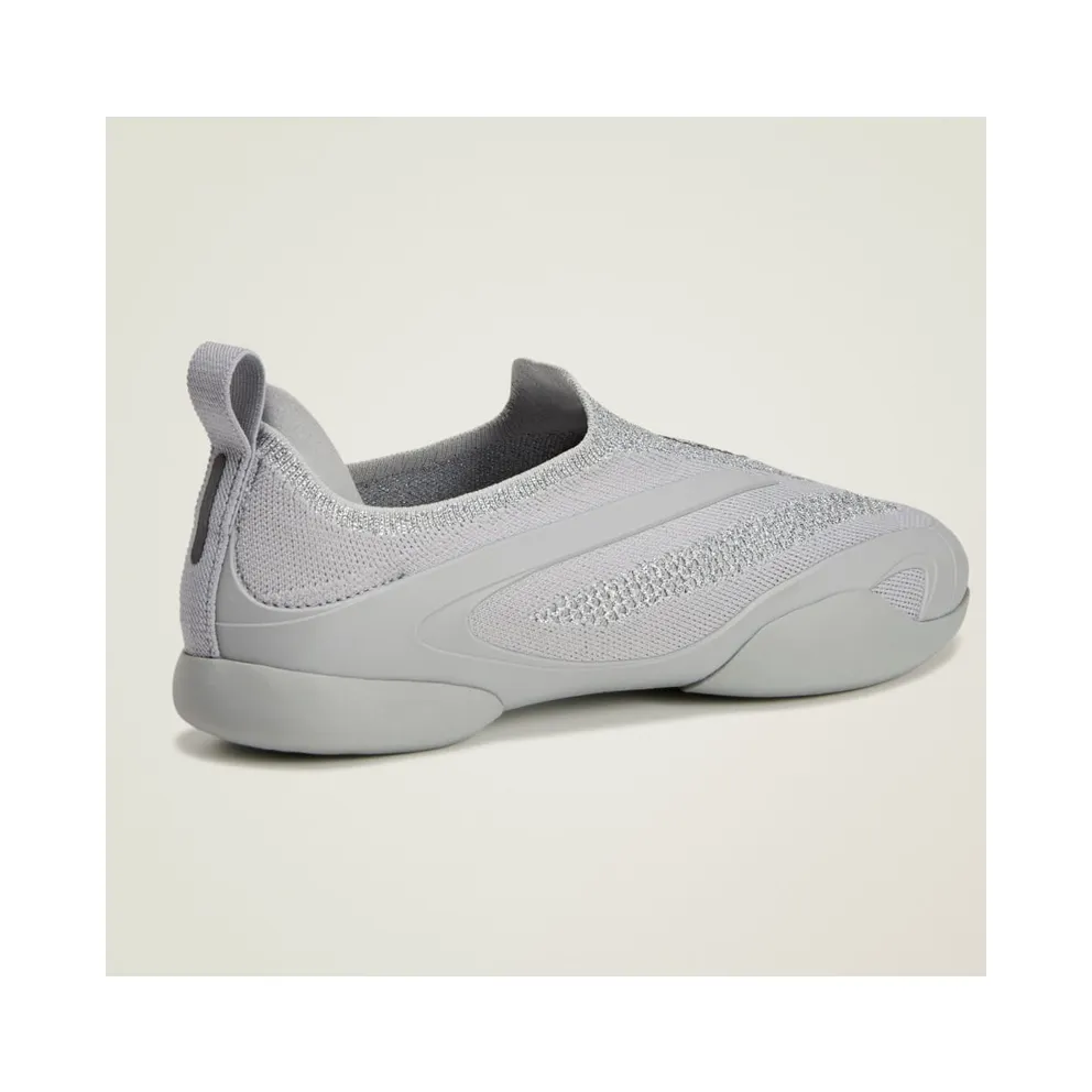 Adidas adidas by Stella McCartney Taekwondo Onix / Silver Metallic / Onix (KJ1024)