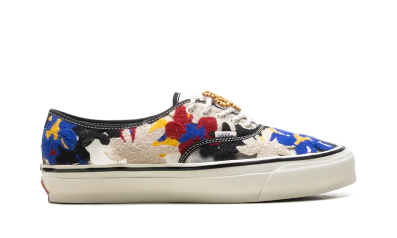 Vans Premium Authentic “Needlework White Red Blue” (VN000Y0S448)