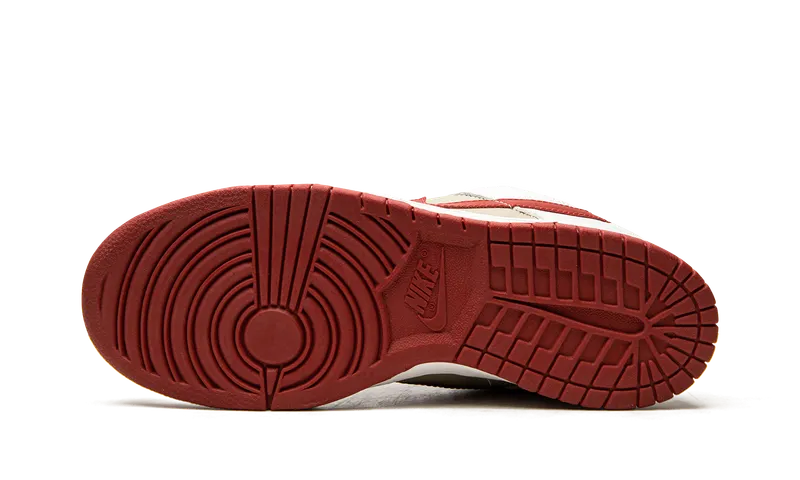 Nike DUNK LO PRO MNS “Light Stone Varsity Red” (302517-161)