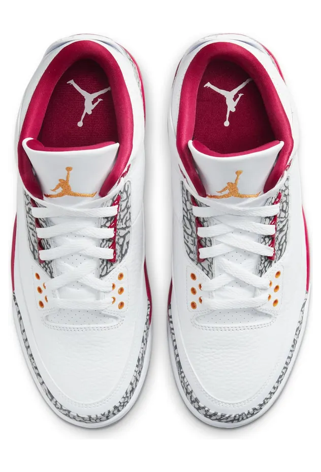 Air Jordan 3 “Cardinal Red”: olifantenprint met een rode onderstroom (4)