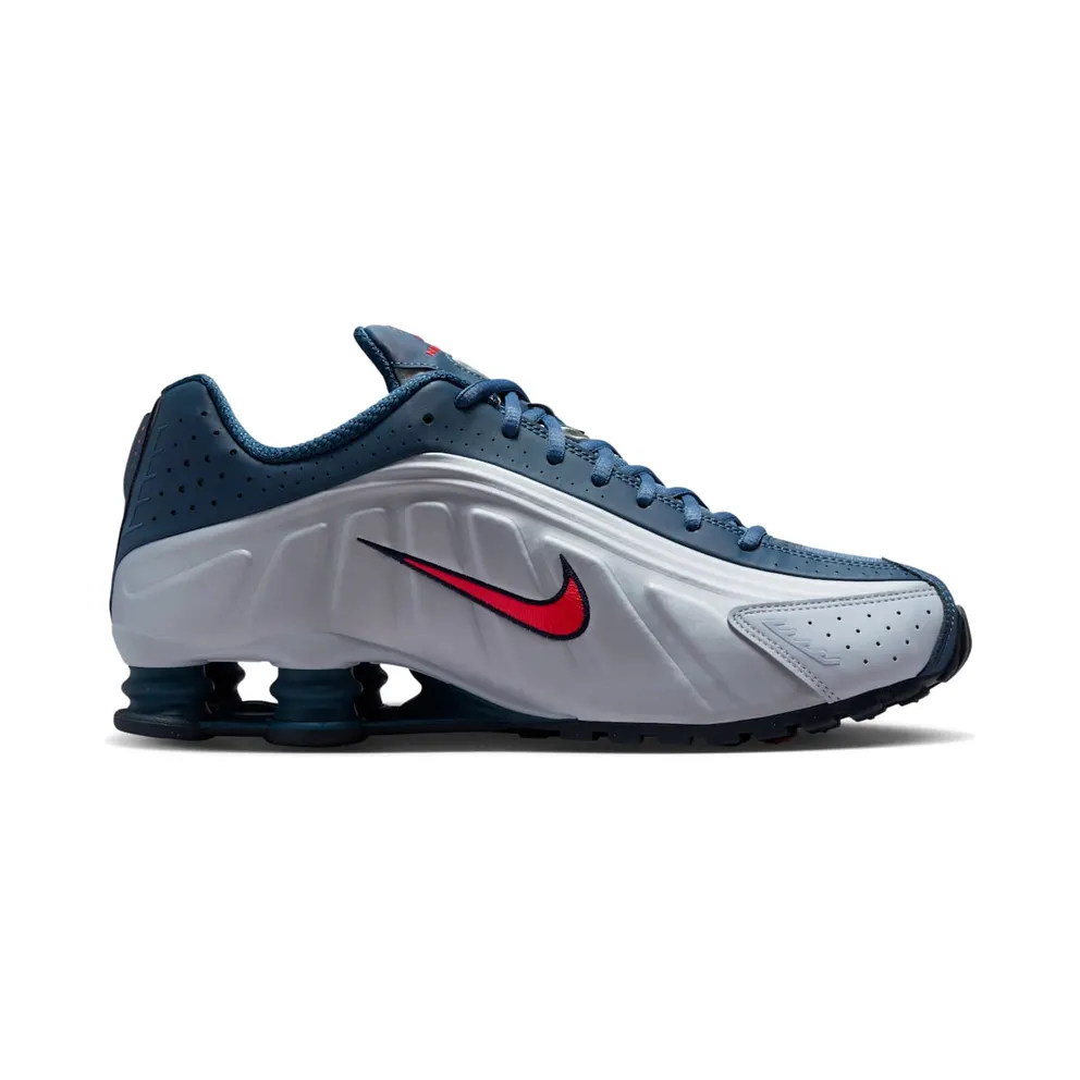 Nike Shox R4 “Football Greyq” (HQ1988-012)