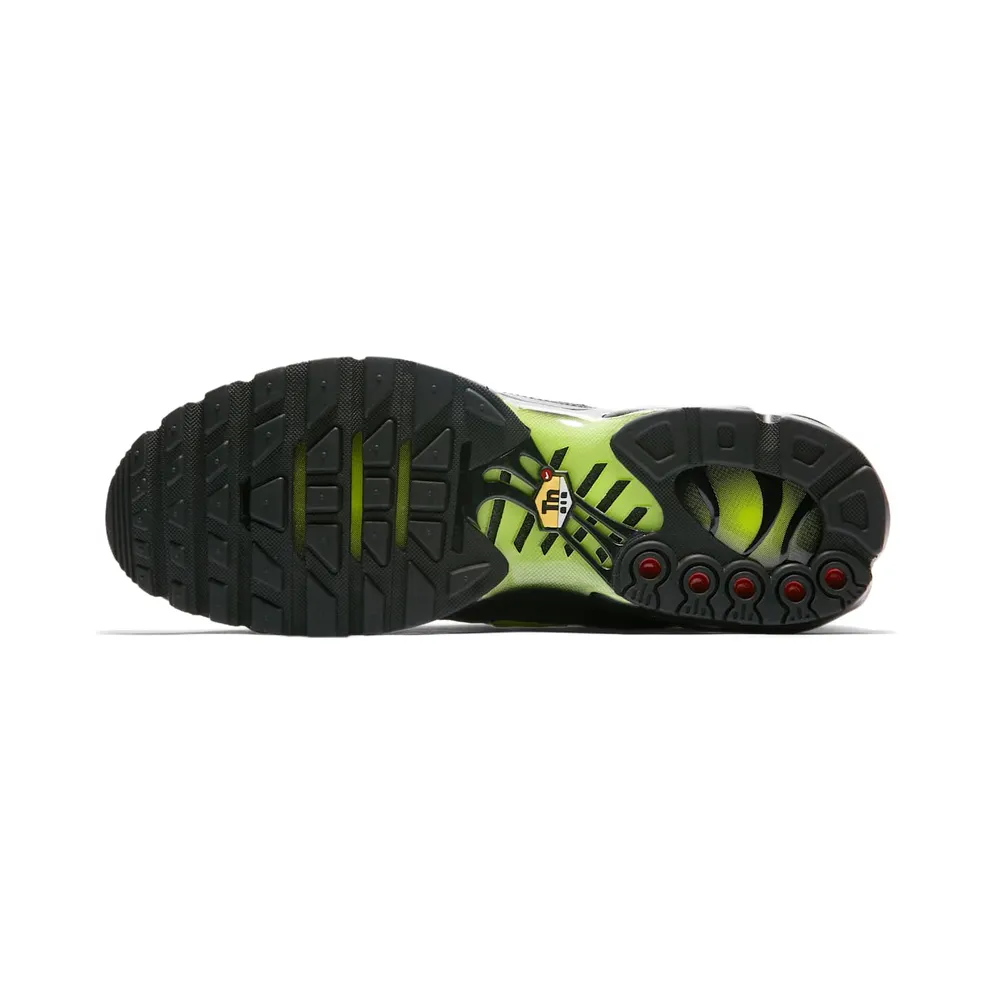 Nike Air Max Plus Black Volt Glow “Black / Wolf Grey” (AJ2013-001)