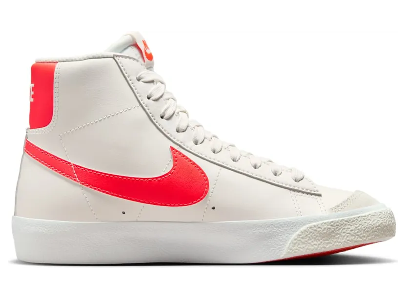 nike-blazer DA4086-011