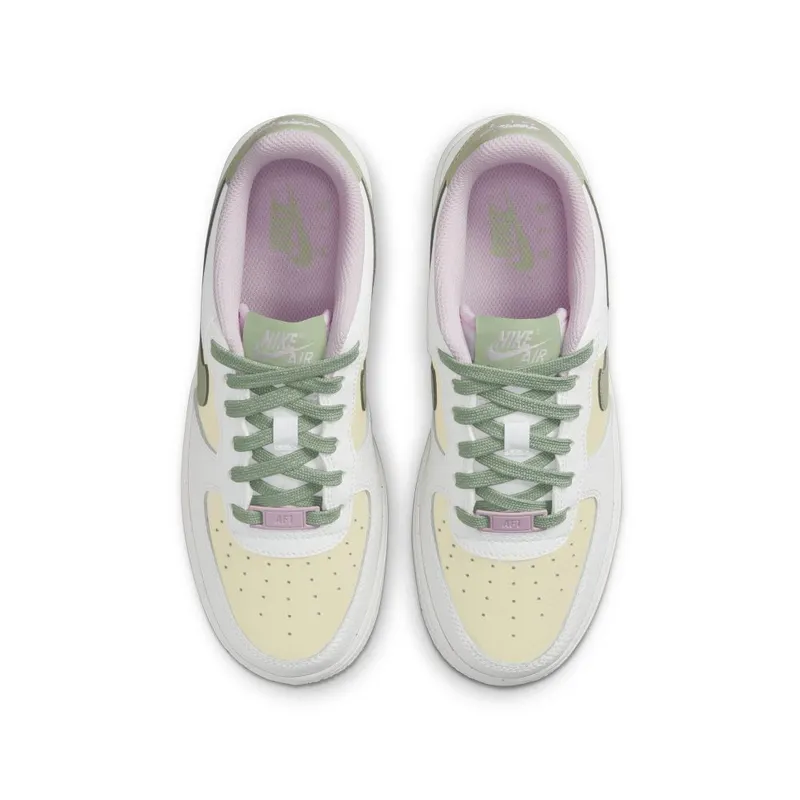 Nike Air Force 1 LV8 Older Kids’ White (DQ0360-100)
