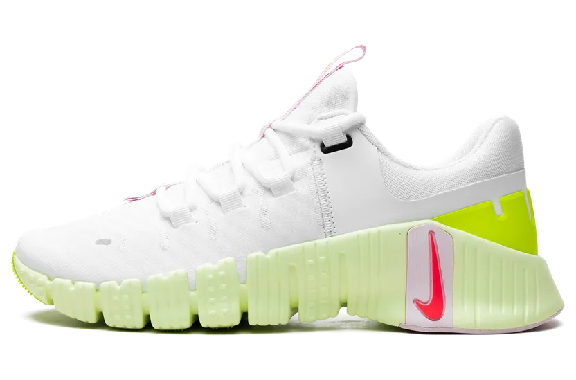 Nike Free Metcon 5 “Barely Volt Pink Foam” (DV3950-104)