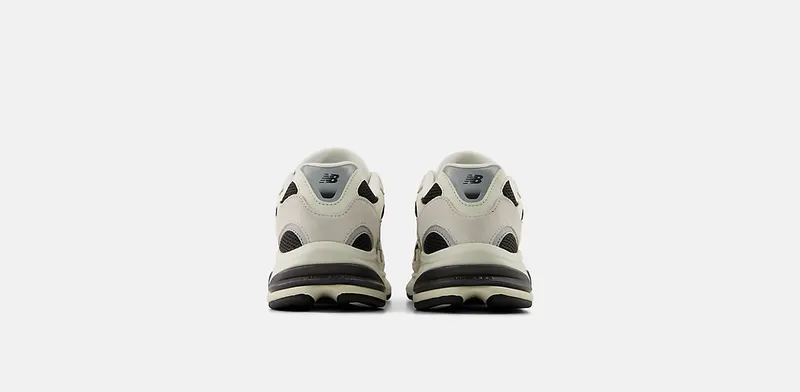 New Balance 2010 “Sea Salt Black Cement” (U20106OK)
