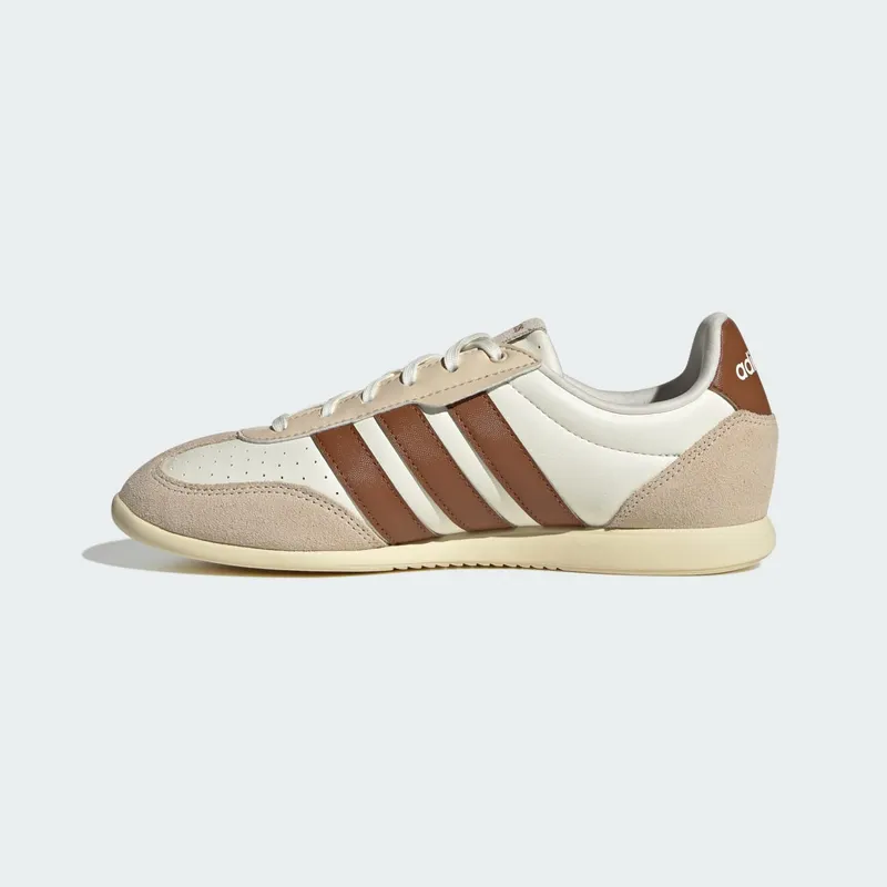 Adidas Barreda LO Off White / Dusky Bronze / Warm Vanilla (HQ7389)