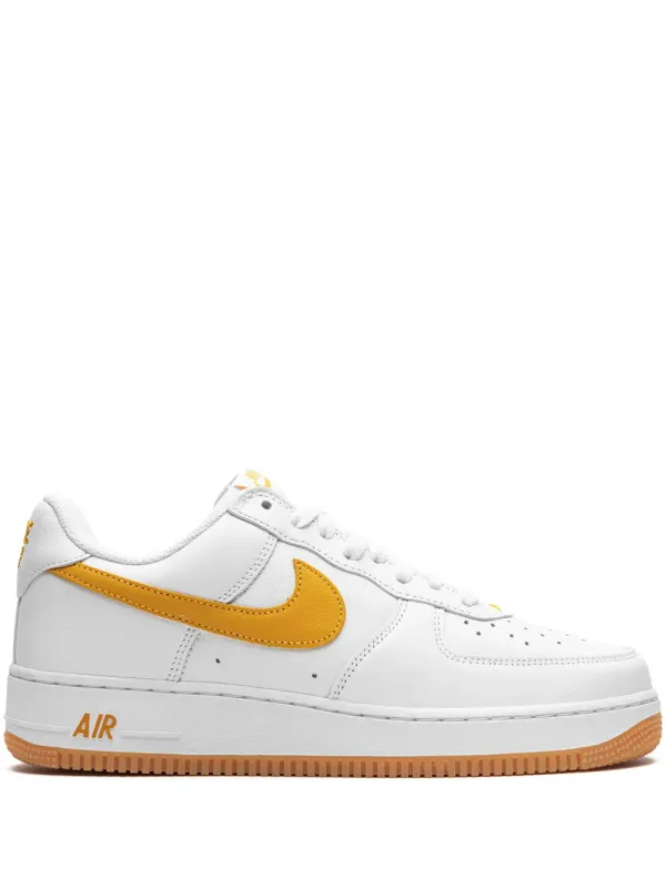 Nike Air Force 1 Low waterproof University Gold – White (FD7039)