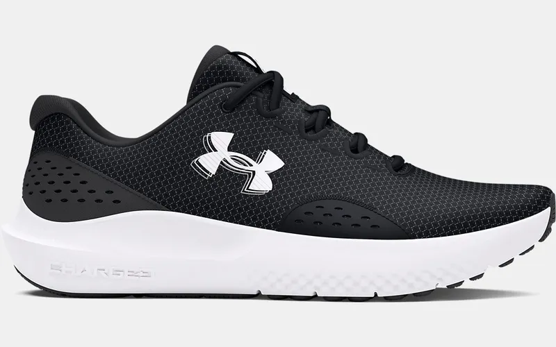 Under Armour (W) Surge 4 ‘Black White’ (3027007-001)