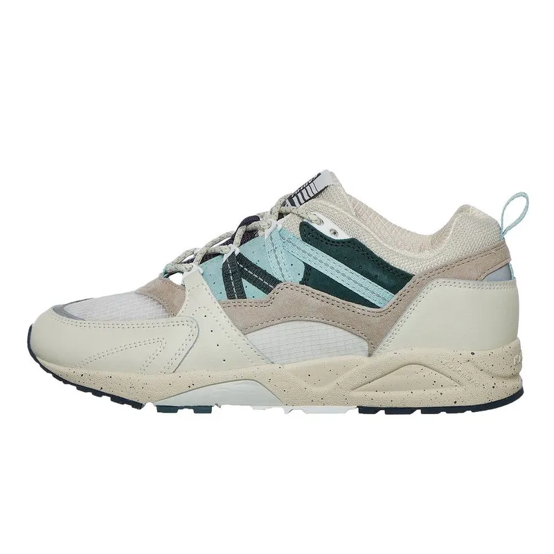 Karhu Fusion 2.0 – “Flow State Pack – Lily White” (F804167)