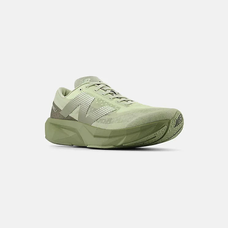 new-balance-fuelcell-rebel MFCXLF4