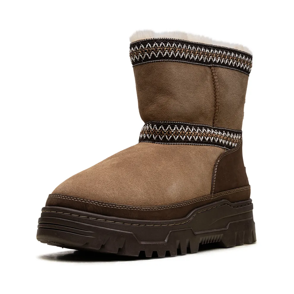 Ugg Classic Mini Trailglazer “Chestnut” (1158322-CHE)