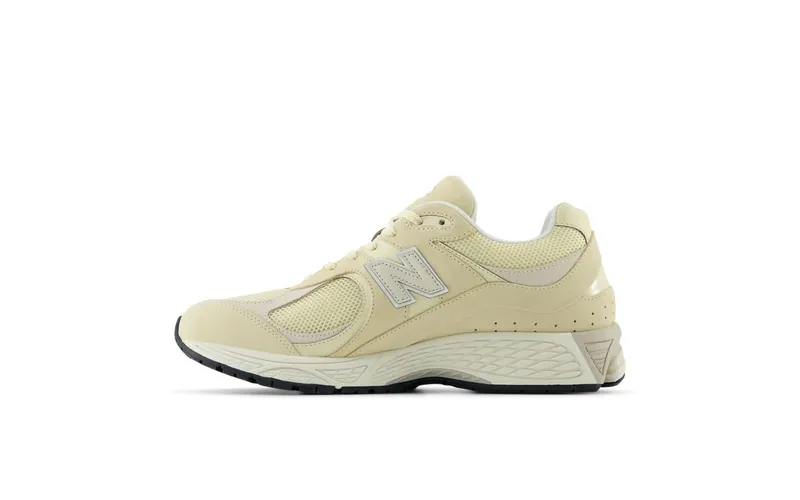 New Balance 2002R “Beige” (M2002RFI)
