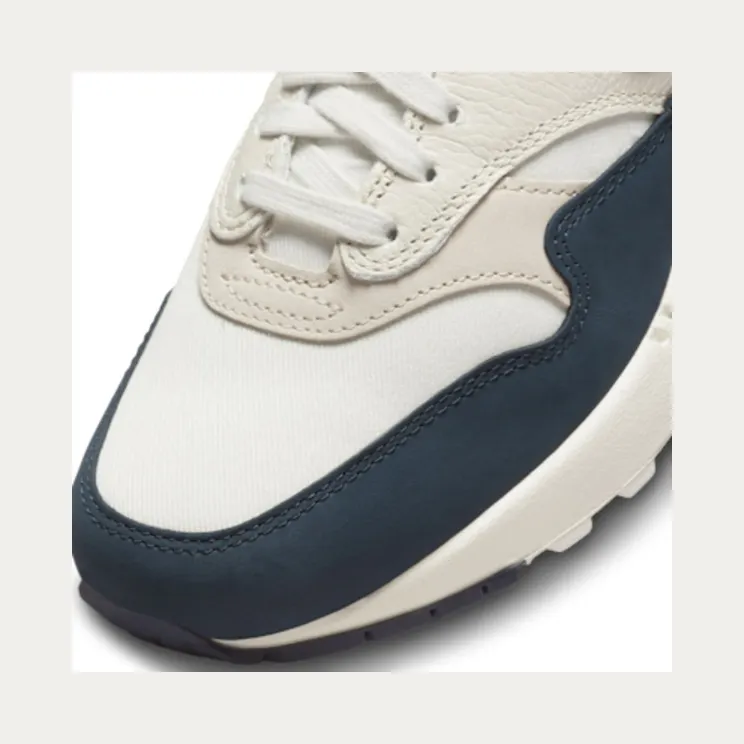 nike-air-max FD2370-110