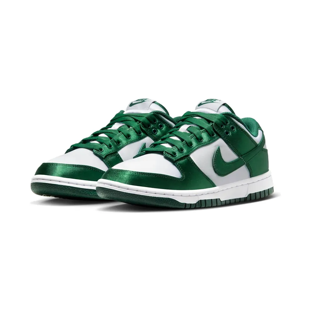 Nike DUNK LOW “Green Satin” (DX5931-100)