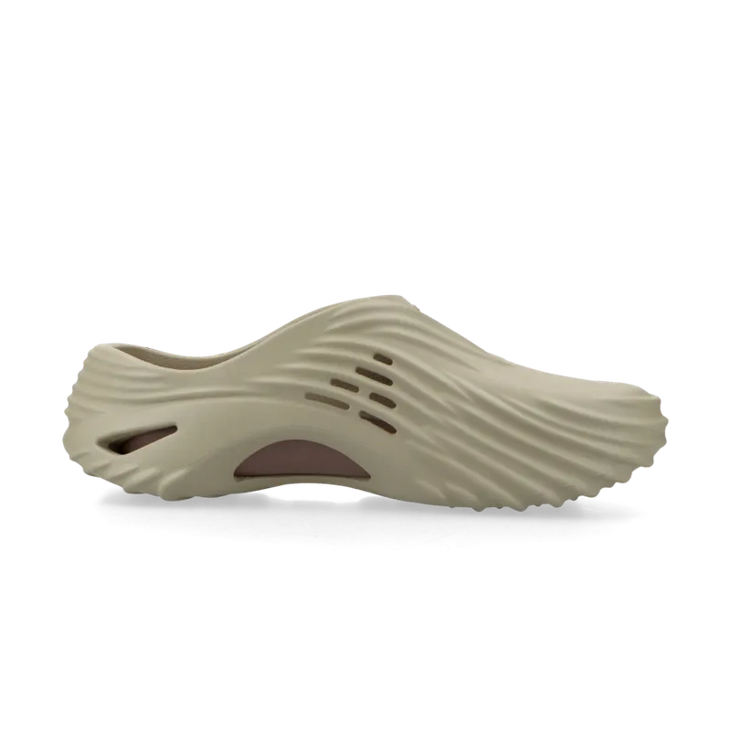 Crocs Echo Wave “Moth” – 210521-0LJ