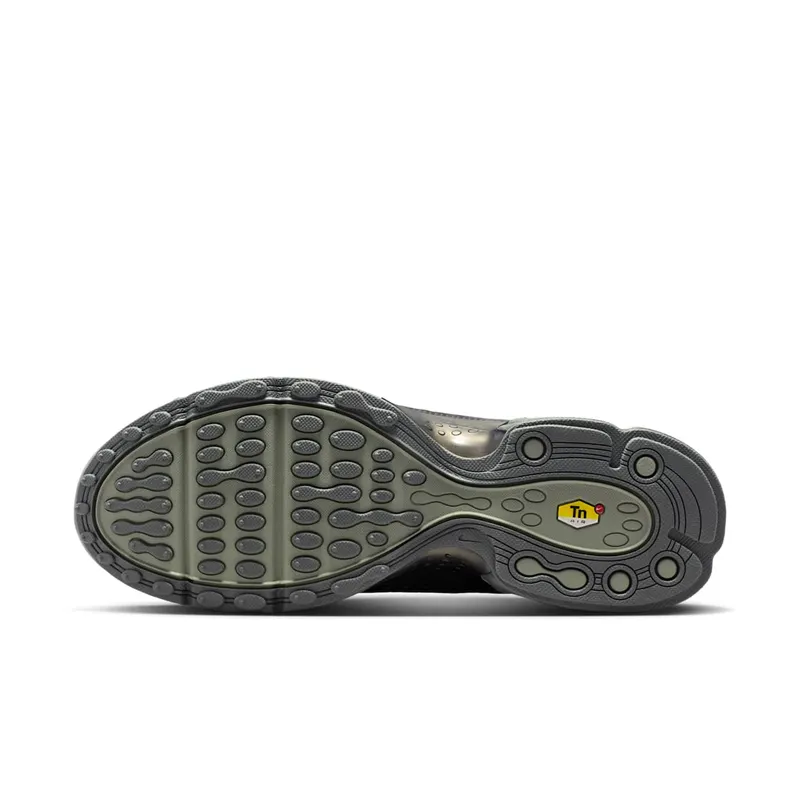 Air Max Plus 7 “Iron Grey Smoke Grey”: statement zonder kleurexplosie (2)