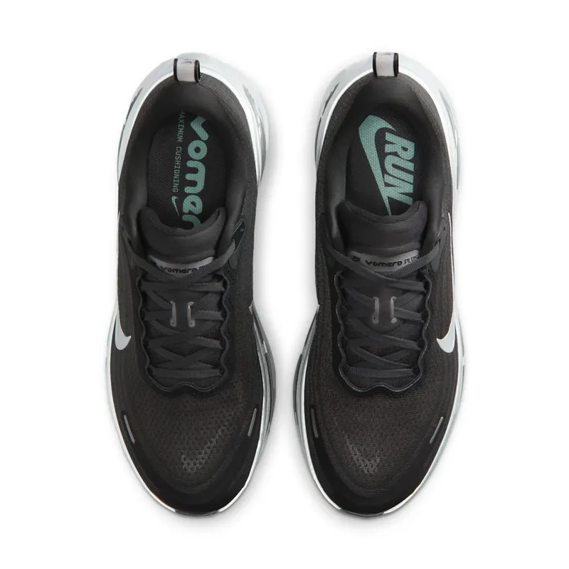 Nike Vomero Plus “Anthracite Zebra” (IM6011-060)