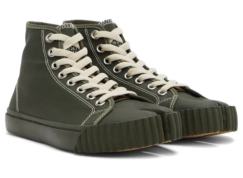 Maison Margiela Black Tabi High-Top Sneakers (S37WS0580 P4472) (4)