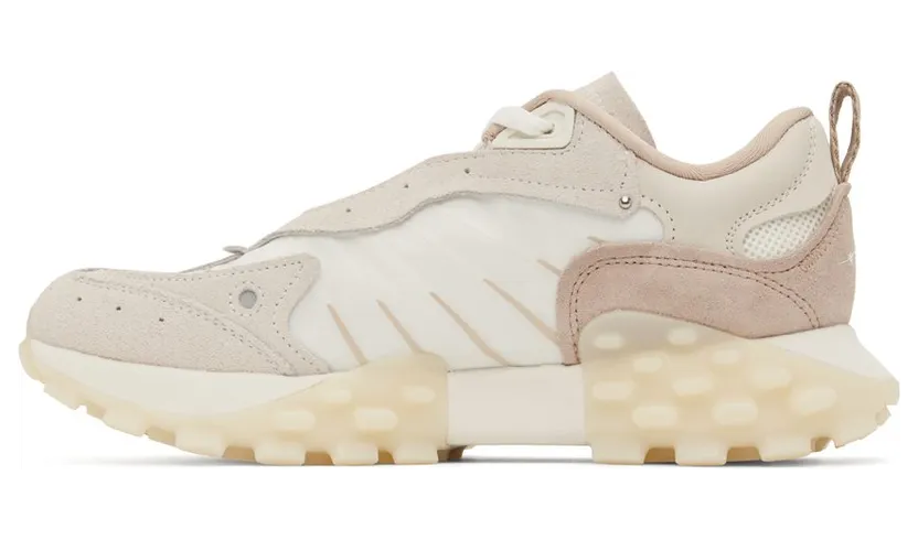 li-ning-sneaker AZGS033-5K