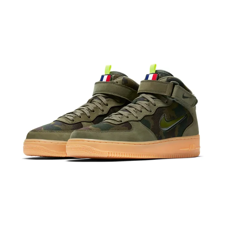 nike-air-force AV2586-200