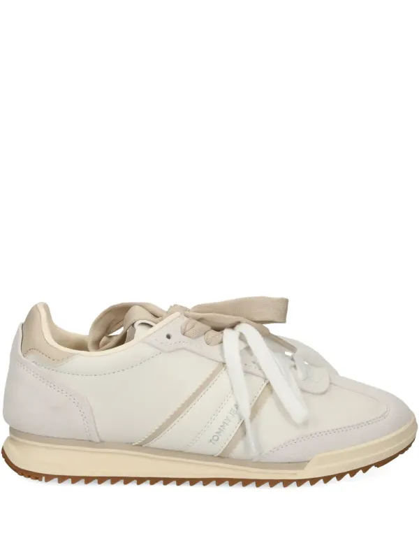 Tommy Jeans mit Schnürung – Nude (EN0EN03001)