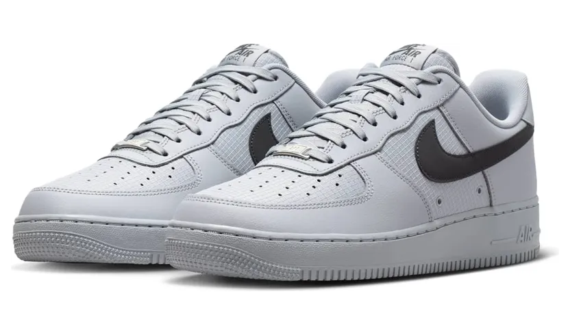nike-air-force IR0952-002