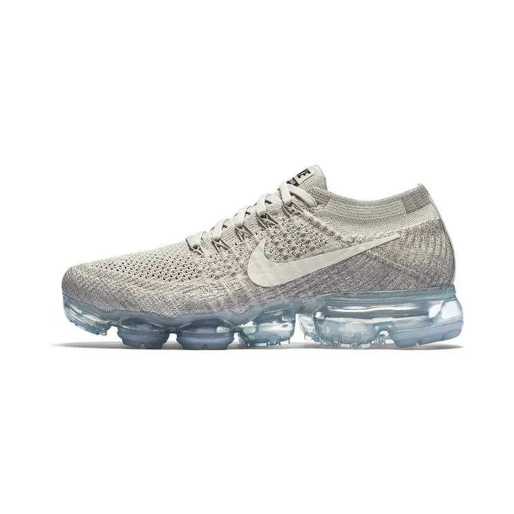 Nike Air VaporMax Flyknit “Pale Grey / Sail / Light Charcoal / Black” (849557-005)
