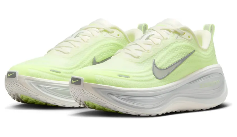 nike-vomero-plus HV8154-103