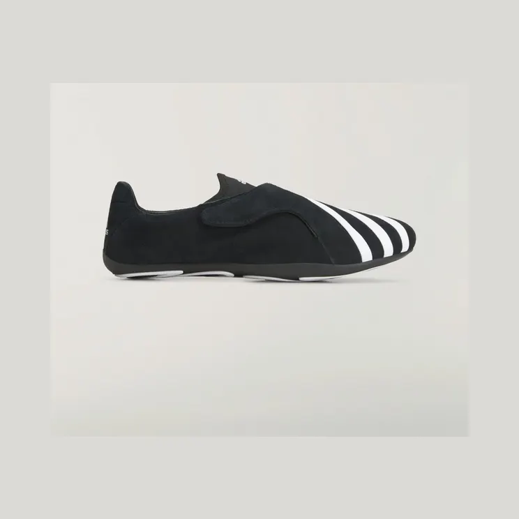 Adidas Pharrell “Core Black/Cloud White/Core Black” (KJ0953)