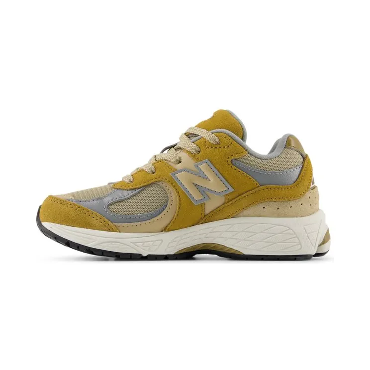 new-balance-2002r PC2002CE