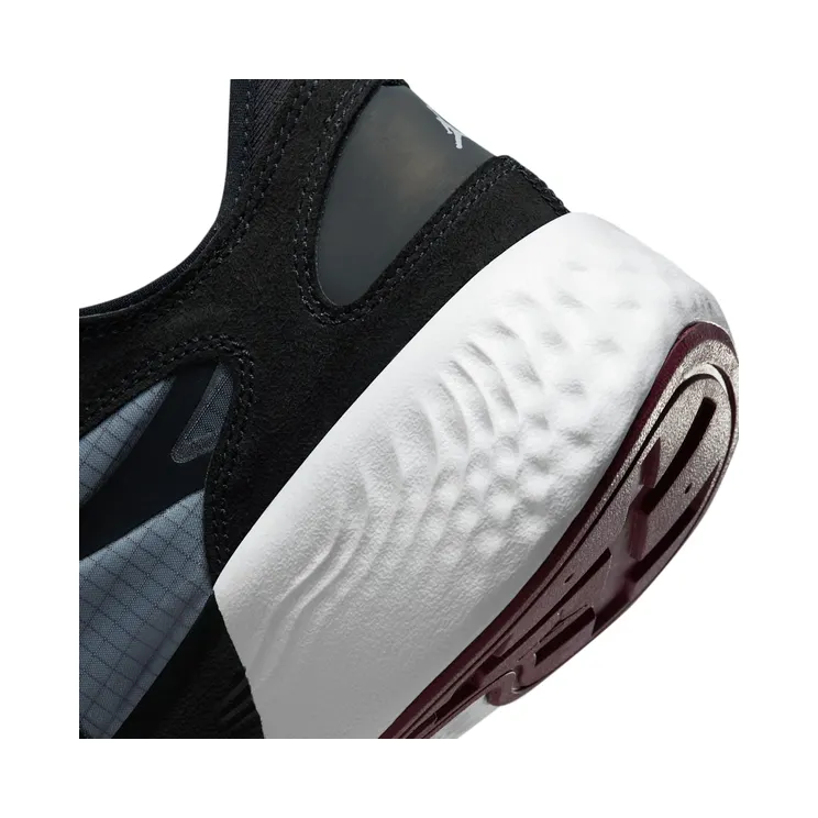 air-jordan-delta DN2647-001