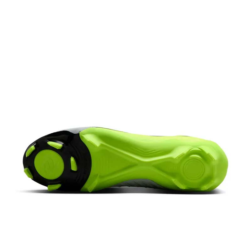 Nike Phantom Luna 2 Academy MG Metallic Silver Volt Black (FD6725-003)