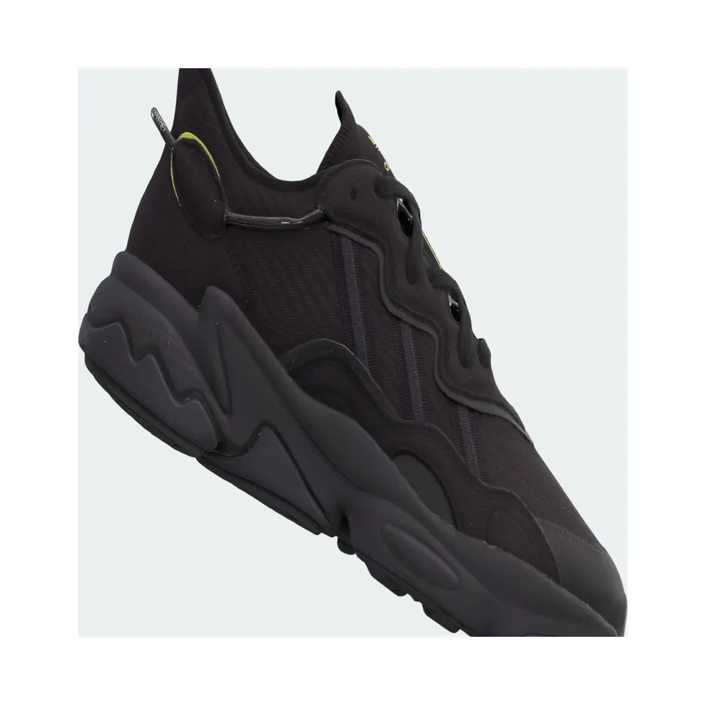 Adidas OZWEEGO Real Madrid Core Black / Carbon / Pulse Lime (HP7802)