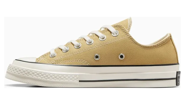 converse-chuck-taylor-all-star A04593C