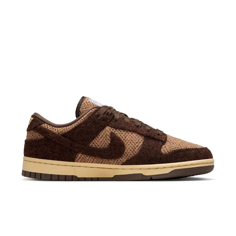 Nike Dunk Low “Harris Tweed – Sesame” (IO0052-200)
