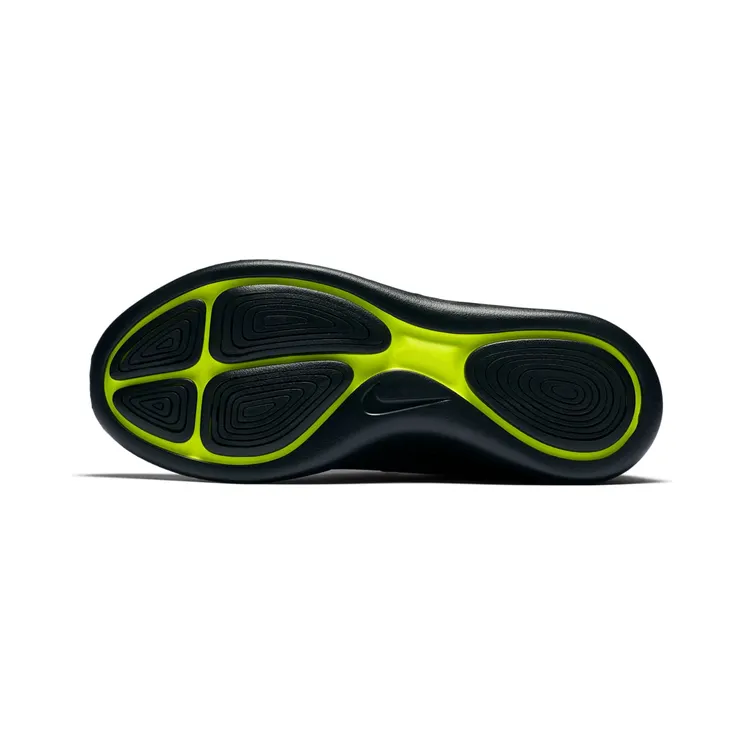 nike-lunarcharge 923620-001