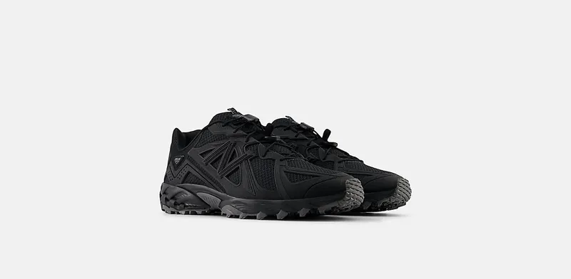 New Balance 610 Triple Black (ML610DE)