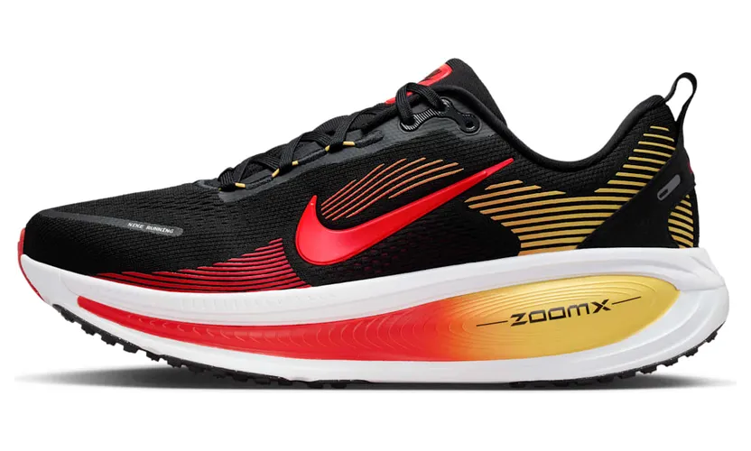 Nike Vomero 18 “Black / Bright Crimson / Light Crimson” (HM6803-016)