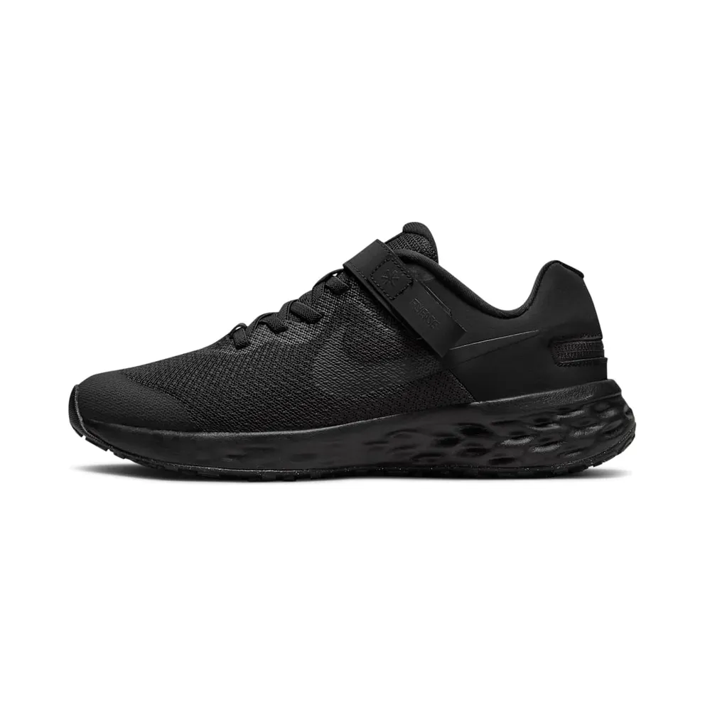 Nike Revolution 6 FlyEase Straßenlaufschuh für einfaches An- und Ausziehen für ältere Schwarz (DD1113-001)