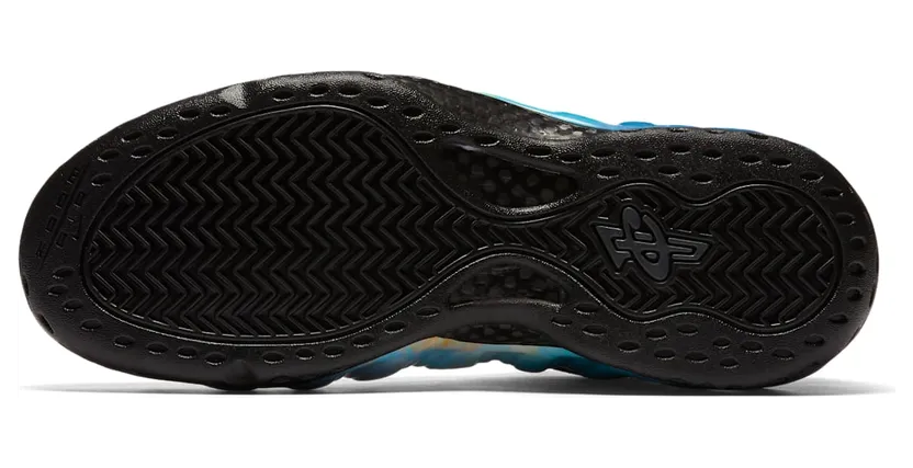 nike-air-foamposite AR3771-800