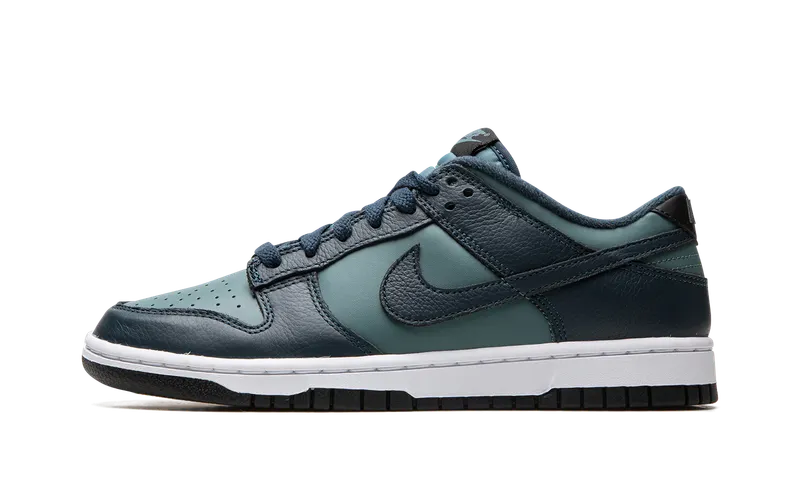 Nike Dunk Low PRM “Armory Navy” (DR9705-300)