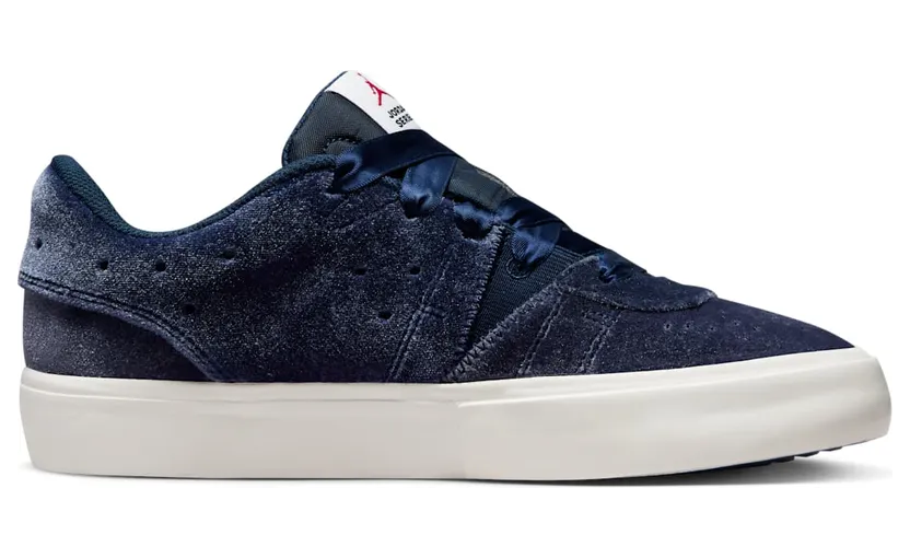 jordan-series-01 DZ7737-460