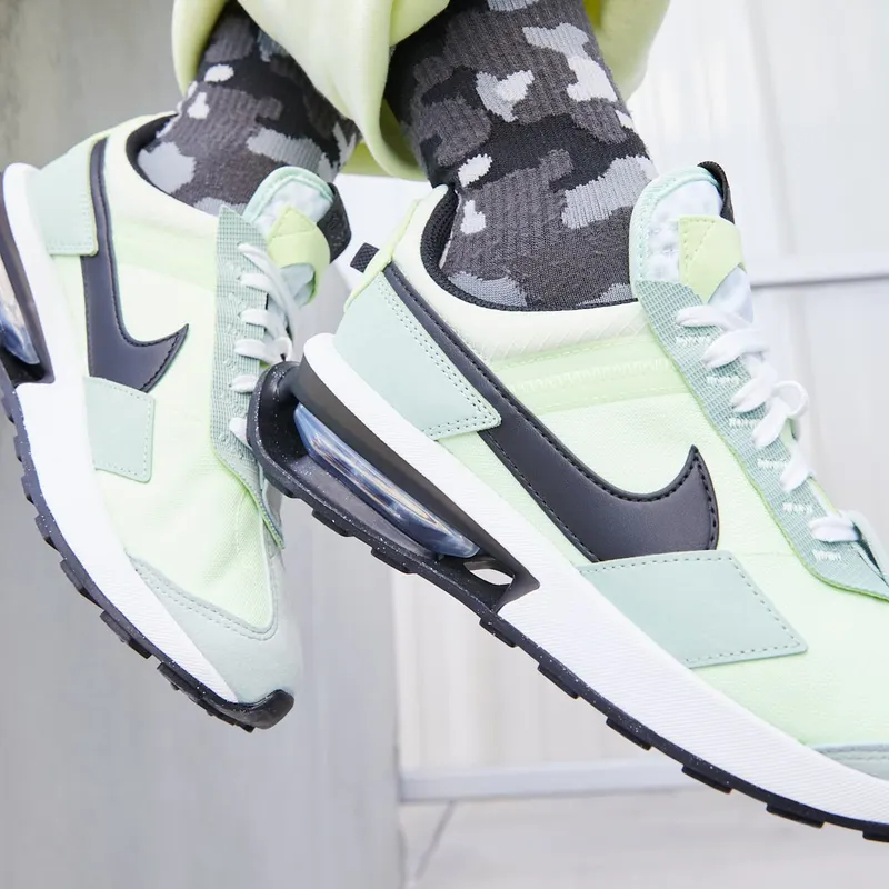 nike-air-max DZ4874-300