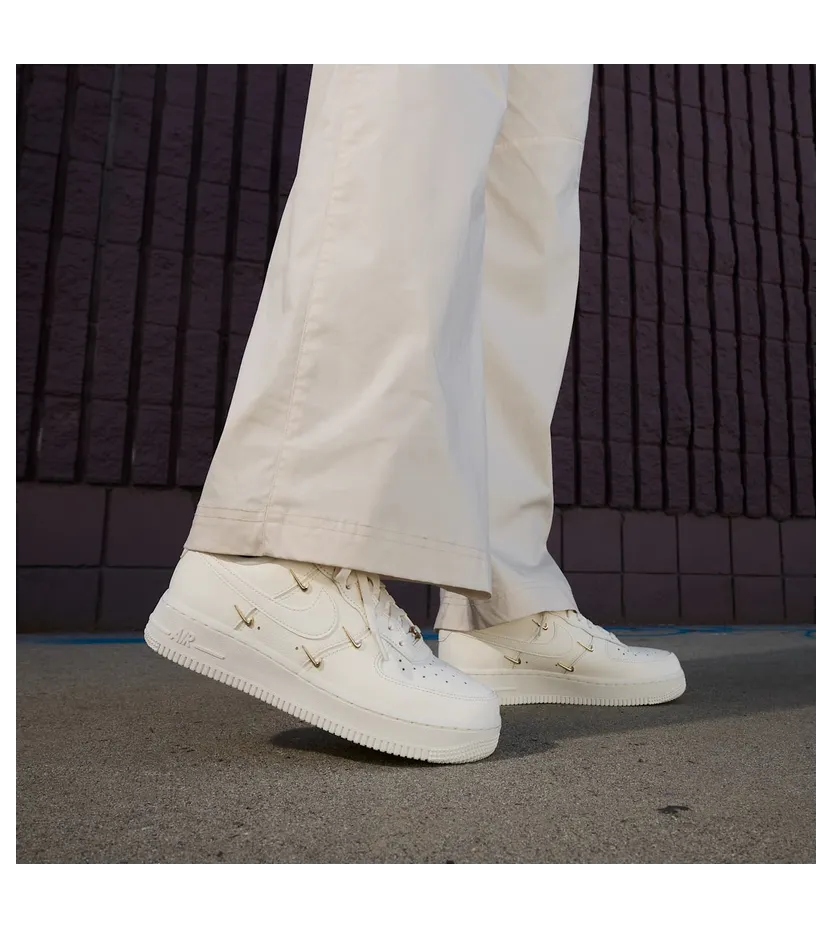 nike-air-force FV3654-111