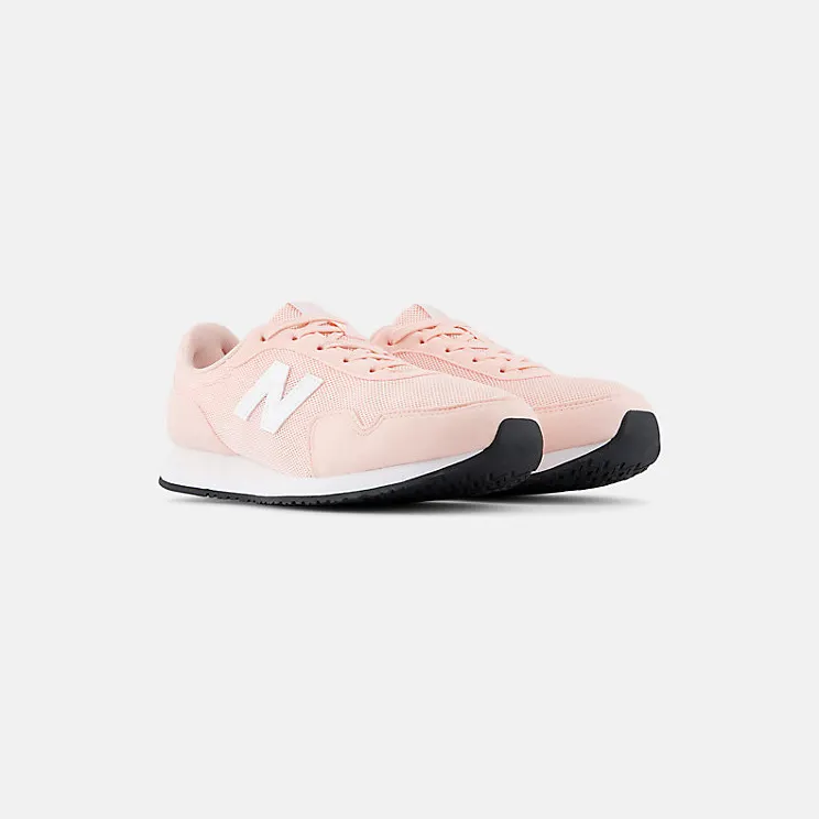 new-balance-sneaker GC323PK