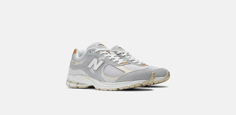 New Balance 2002R “Concrete” (M2002RSB)