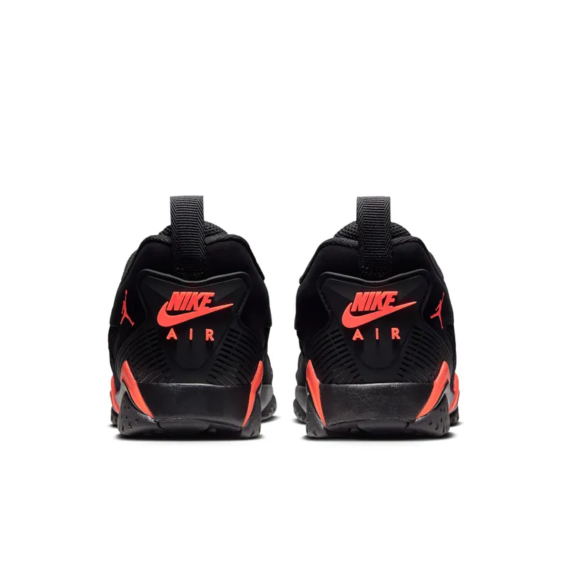 Jordan MVP 92 “Black / Infrared” (HQ3950-003)